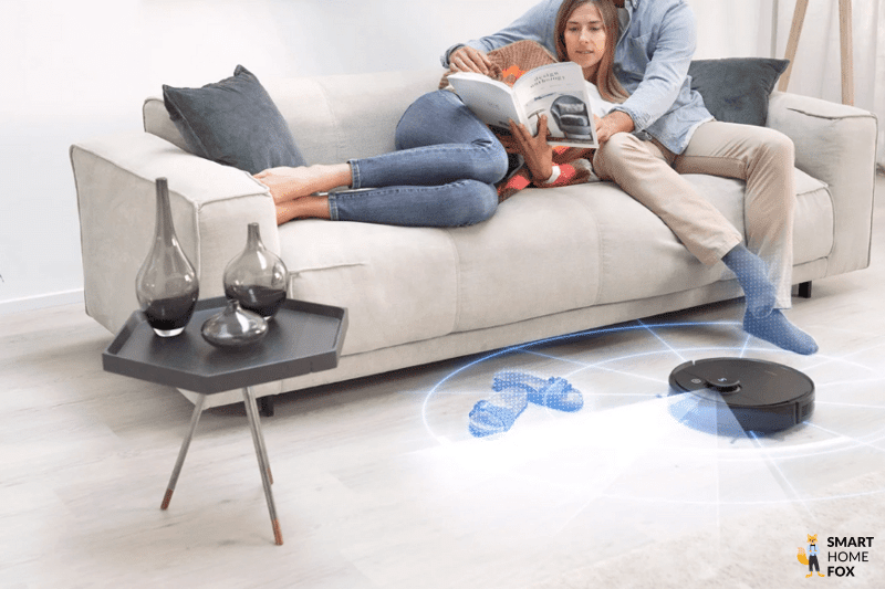 Die selbständige Objekterkennung eines Saugroboters ist zu sehen.